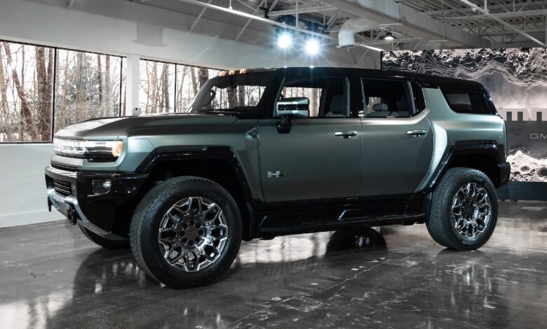 GMC Adds 1 Extremely Cool Feature to the 2024 Hummer EV SUV
