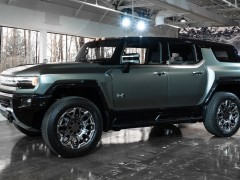 GMC adds a very cool feature to the 2024 Hummer EV SUV