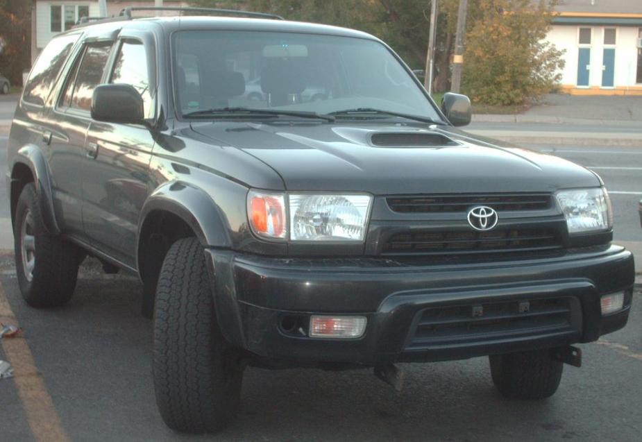 The third generation 4Runner sits by the wayside.