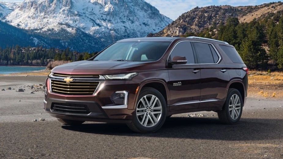 Front angle view of brown 2023 Chevy Traverse midsize SUV