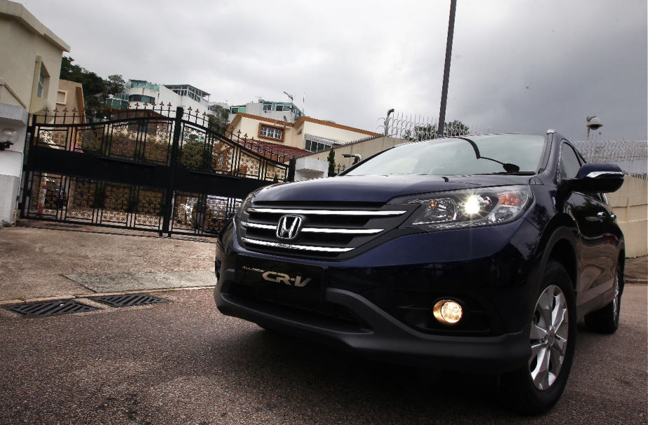 A 2014 Honda CR-V could be the most used SUV for $15,000 in 2023.