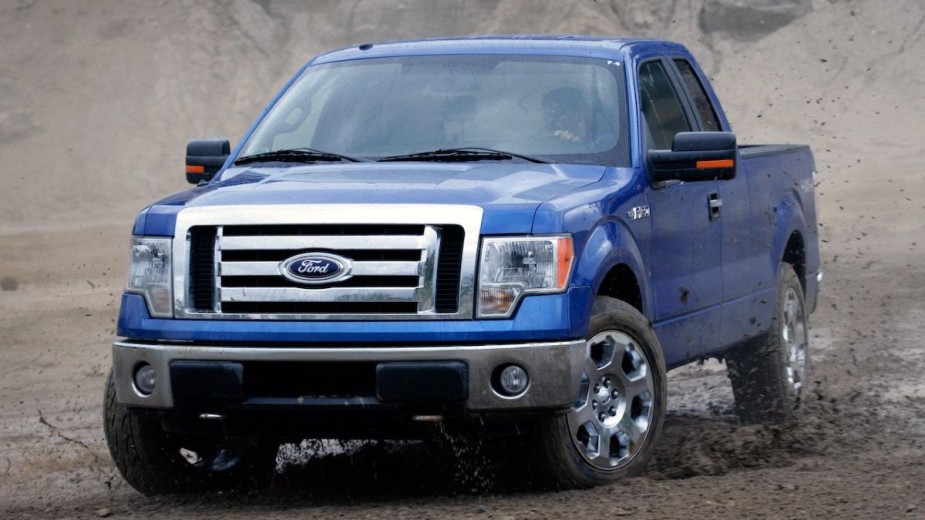 Ford F-150 2009 model in blue