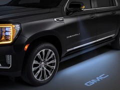 Does the 2023 GMC Yukon Denali Ultimate elevate the Yukon to luxury SUV status?