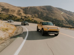 The Rivian electric truck is a beast of tow, but don't expect it to go far