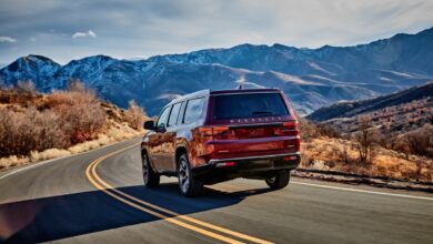 The best SUVs for towing include this 2023 Jeep Wagoneer