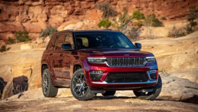 The 2023 Jeep Grand Cherokee SUV Summit Reserve trim
