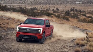 Is Upgrading to the 2022 Ford F-150 Lightning Lariat Worth It?