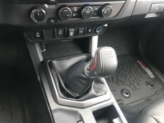 5 benefits of owning a manual transmission pickup truck