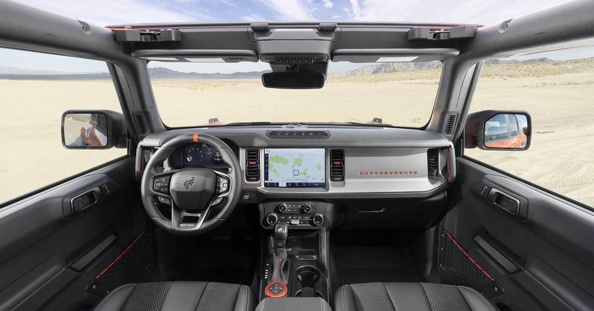 2023 Ford Bronco Raptor interior 
