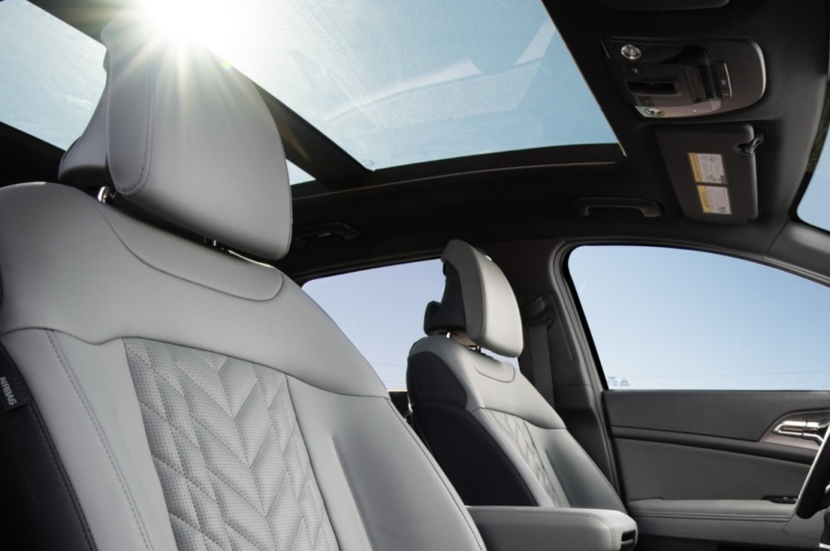 Moonroof in 2023 Kia Sportage, JD Power's Most Reliable Compact SUV, Not a Toyota or Honda