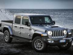 The Jeep Gladiator EcoDiesel is an instant classic