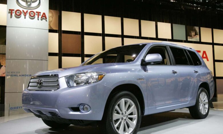 SUVs with annual repair costs under $500 include this Toyota Highlander